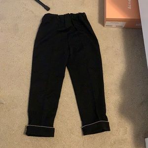 COPY - Black cropped trousers